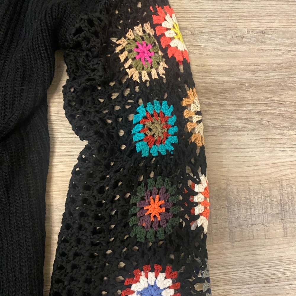 BloomChic Black V-Neck Sweater with Embroidered Sleeves - Picture 5 of 7